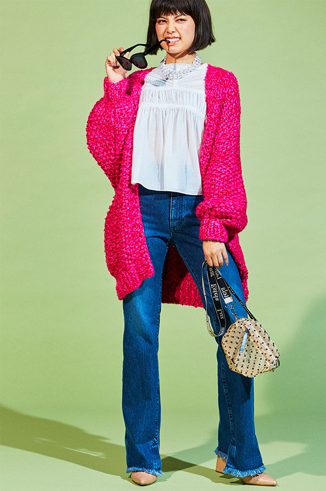 LOOK 12 | デニムとも相性抜群ざっくりニットカーデ