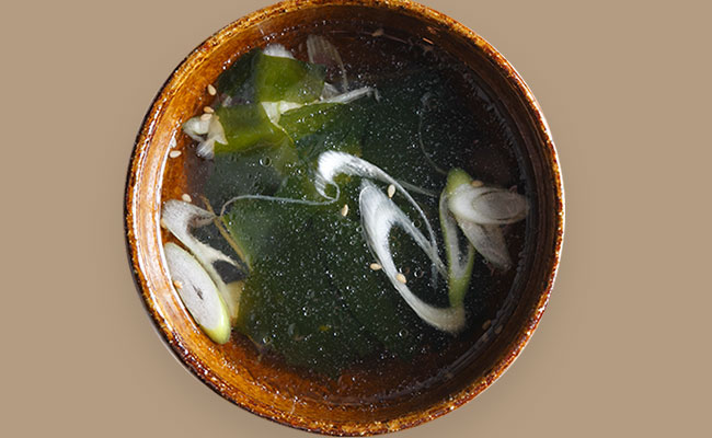 わかめスープ